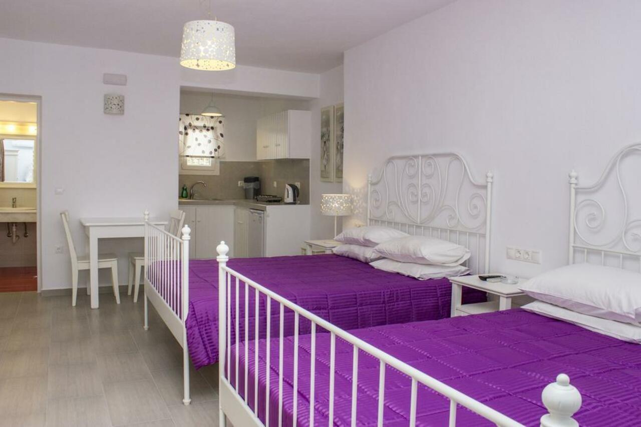 אורנוס Anixi Hotel מראה חיצוני תמונה